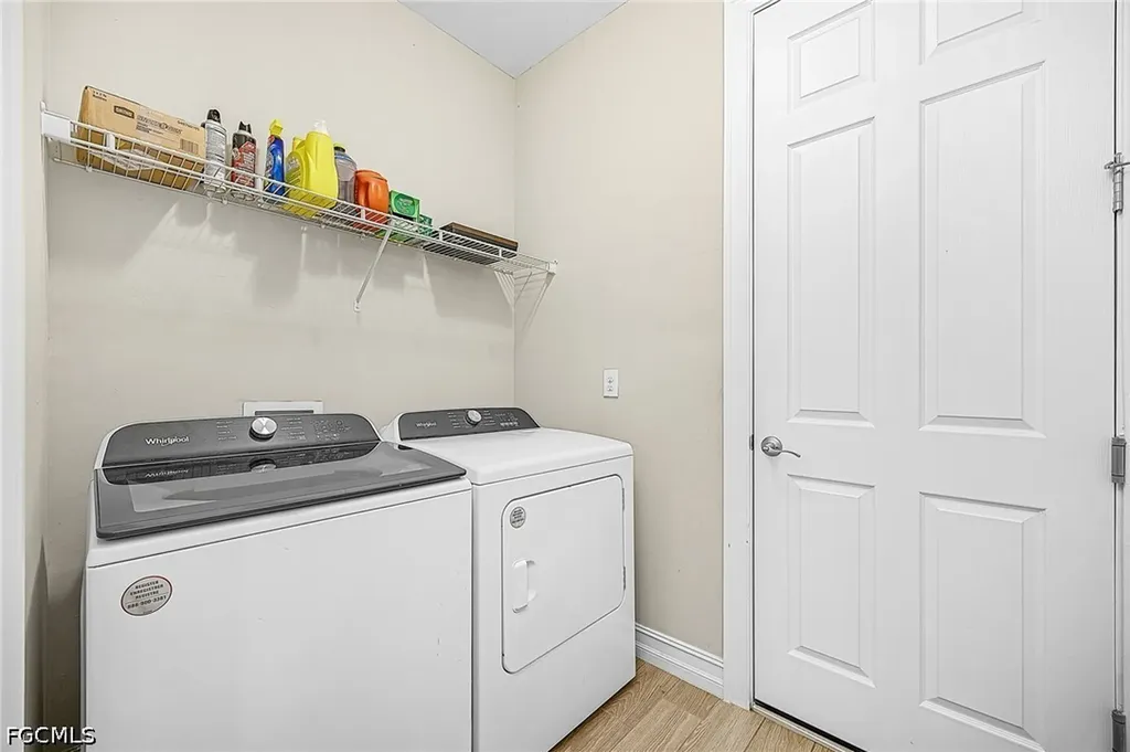 1207 NW 4th Street Cape Coral FL 33993