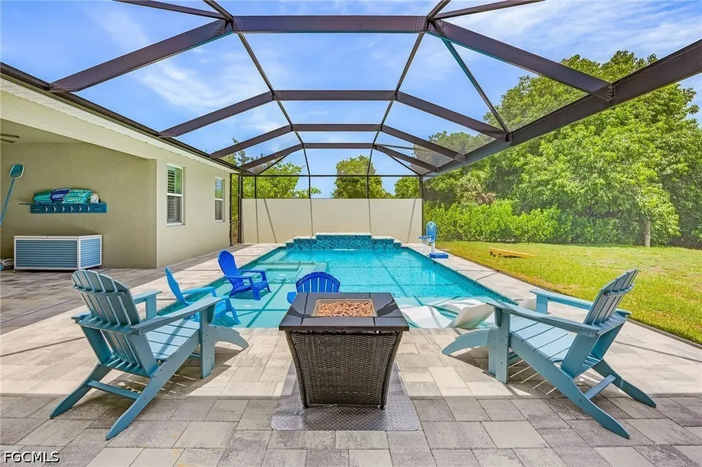 1207 NW 4th Street Cape Coral FL 33993