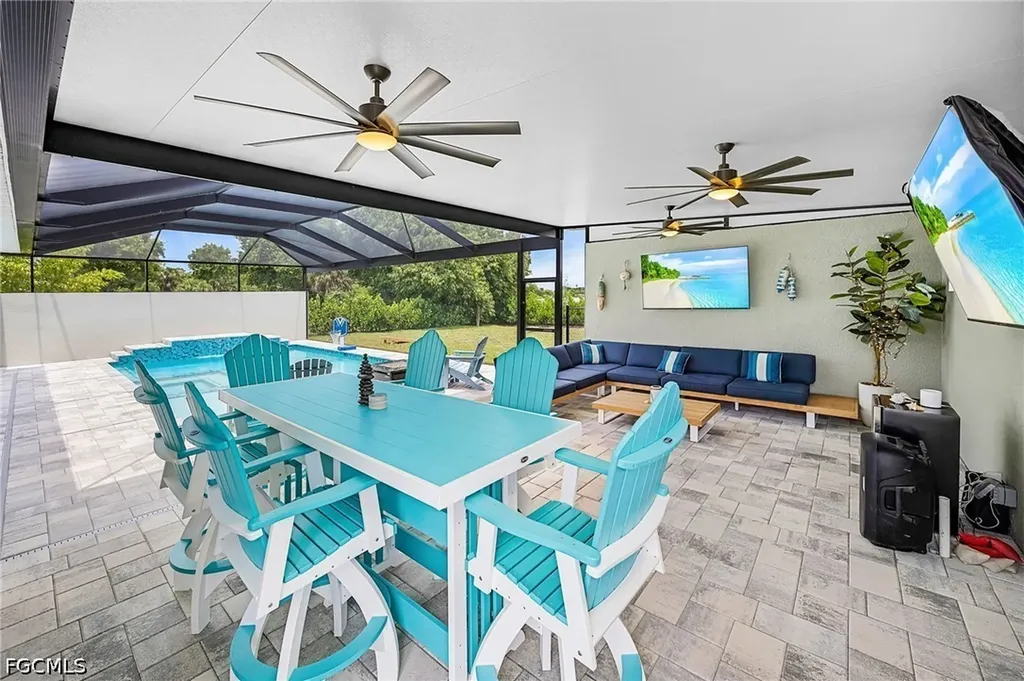 1207 NW 4th Street Cape Coral FL 33993