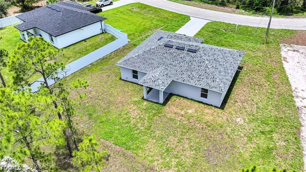 432 Burrstone Drive Lehigh Acres FL 33974