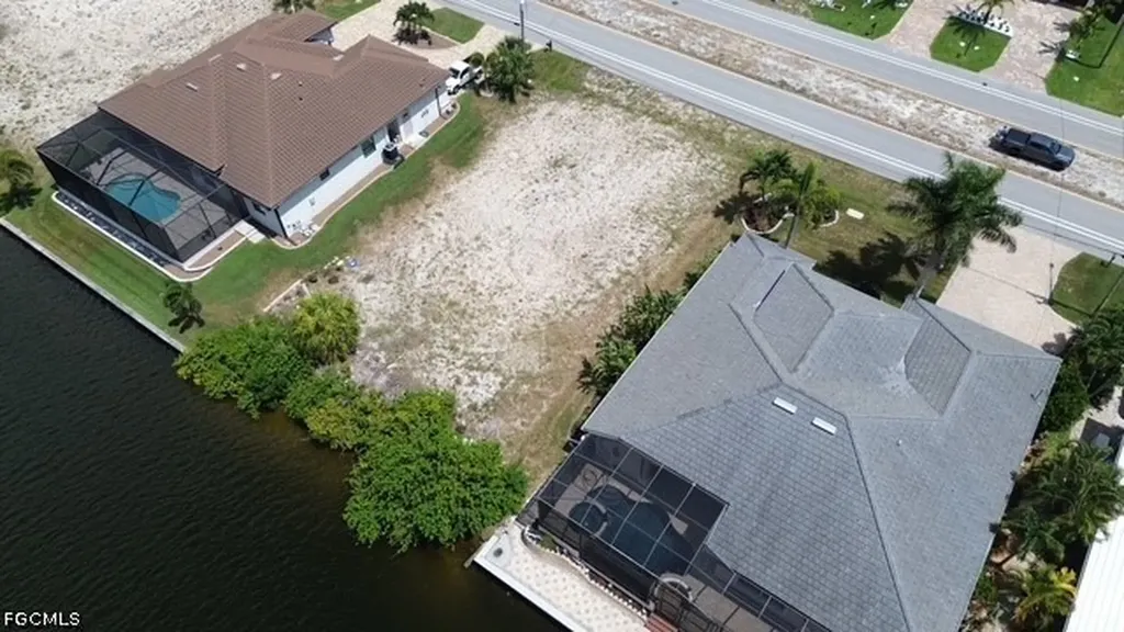 3621 Ceitus Parkway Cape Coral FL 33991