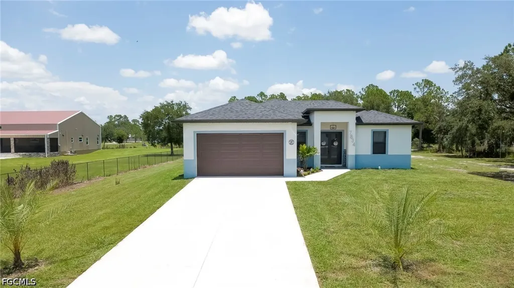 7834 14th Place Labelle FL 33935