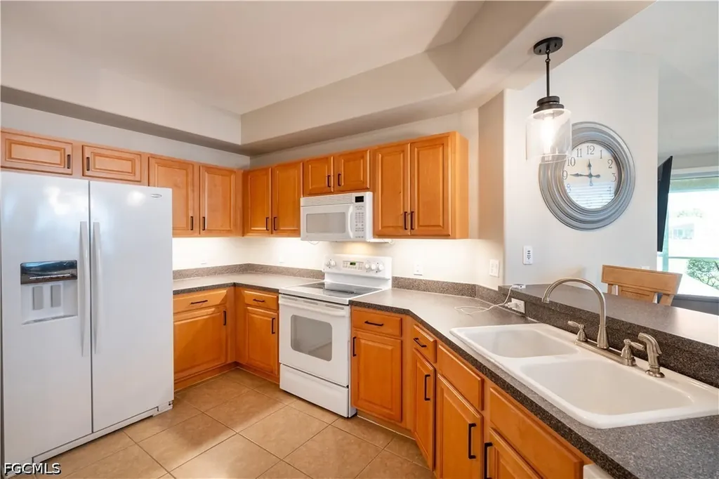 10125 Colonial Country Club Boulevard Fort Myers FL 33913
