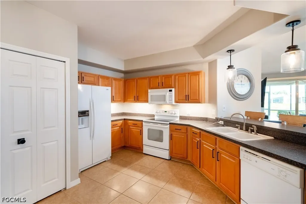 10125 Colonial Country Club Boulevard Fort Myers FL 33913