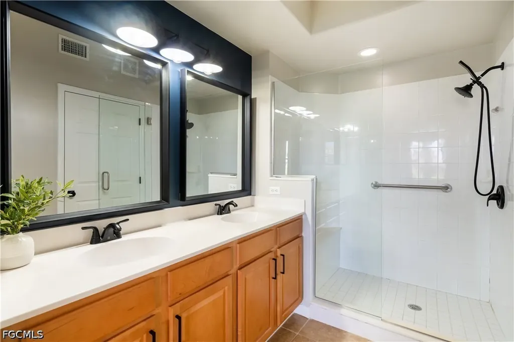 10125 Colonial Country Club Boulevard Fort Myers FL 33913