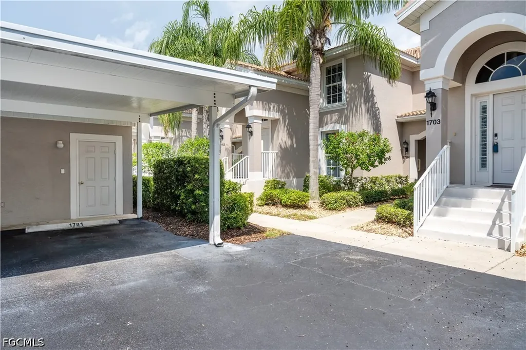 10125 Colonial Country Club Boulevard Fort Myers FL 33913