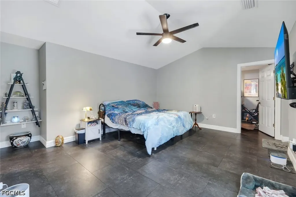 1923 SW 26th Terrace Cape Coral FL 33914