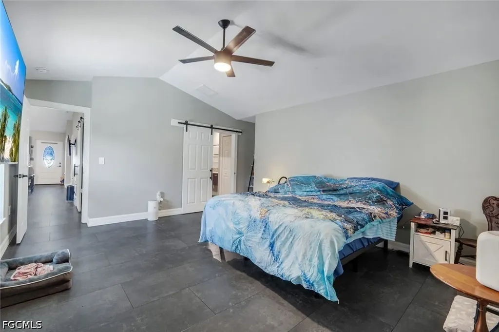 1923 SW 26th Terrace Cape Coral FL 33914