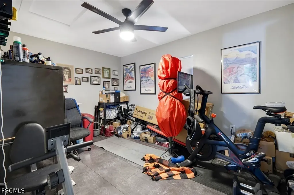 1923 SW 26th Terrace Cape Coral FL 33914