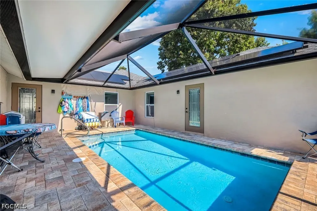 1923 SW 26th Terrace Cape Coral FL 33914