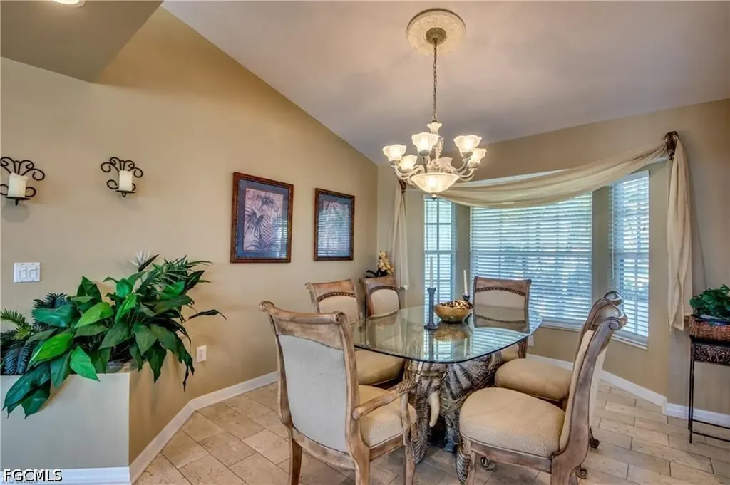 2720 SW 51st Street Cape Coral FL 33914