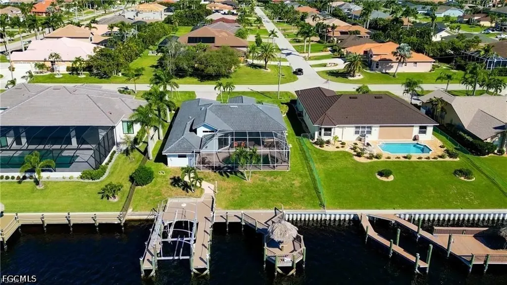 2720 SW 51st Street Cape Coral FL 33914
