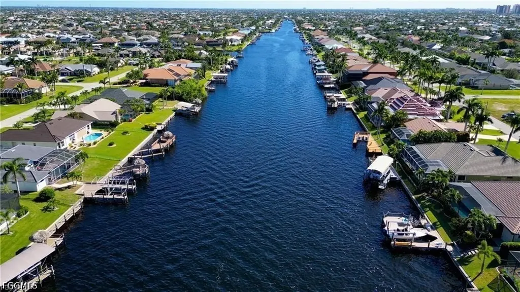 2720 SW 51st Street Cape Coral FL 33914