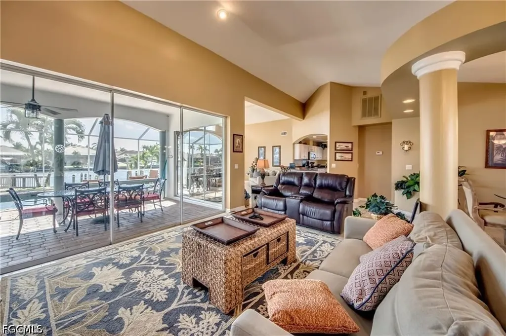 2720 SW 51st Street Cape Coral FL 33914