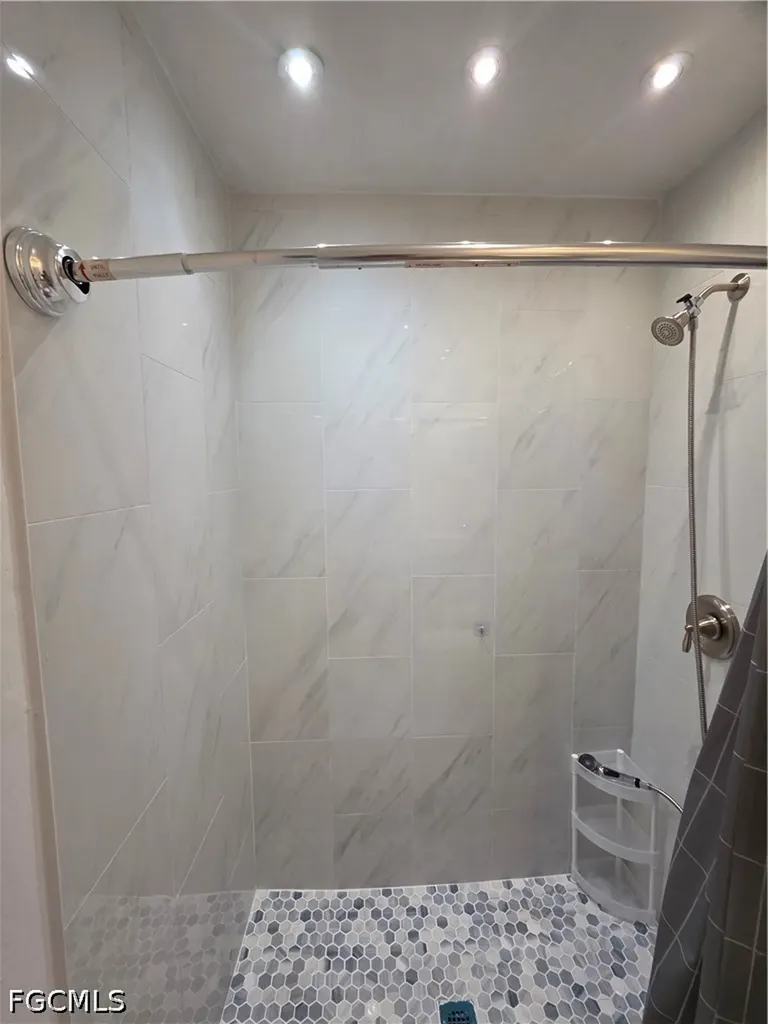 1417 SW 51st Lane Cape Coral FL 33914