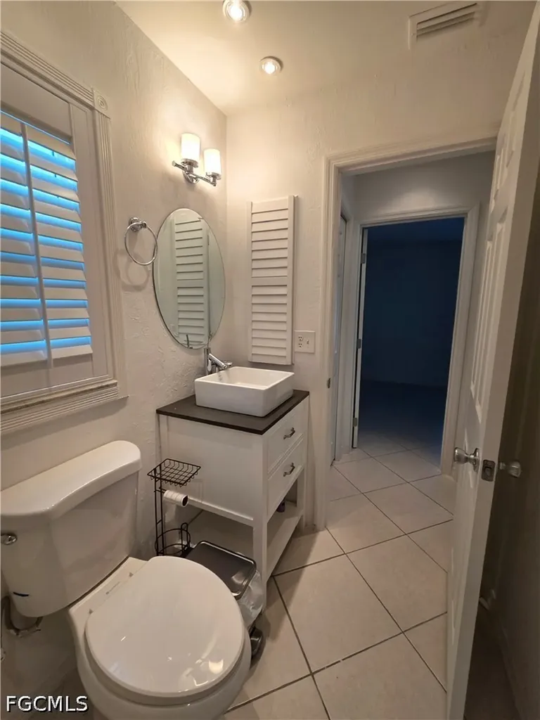 1417 SW 51st Lane Cape Coral FL 33914