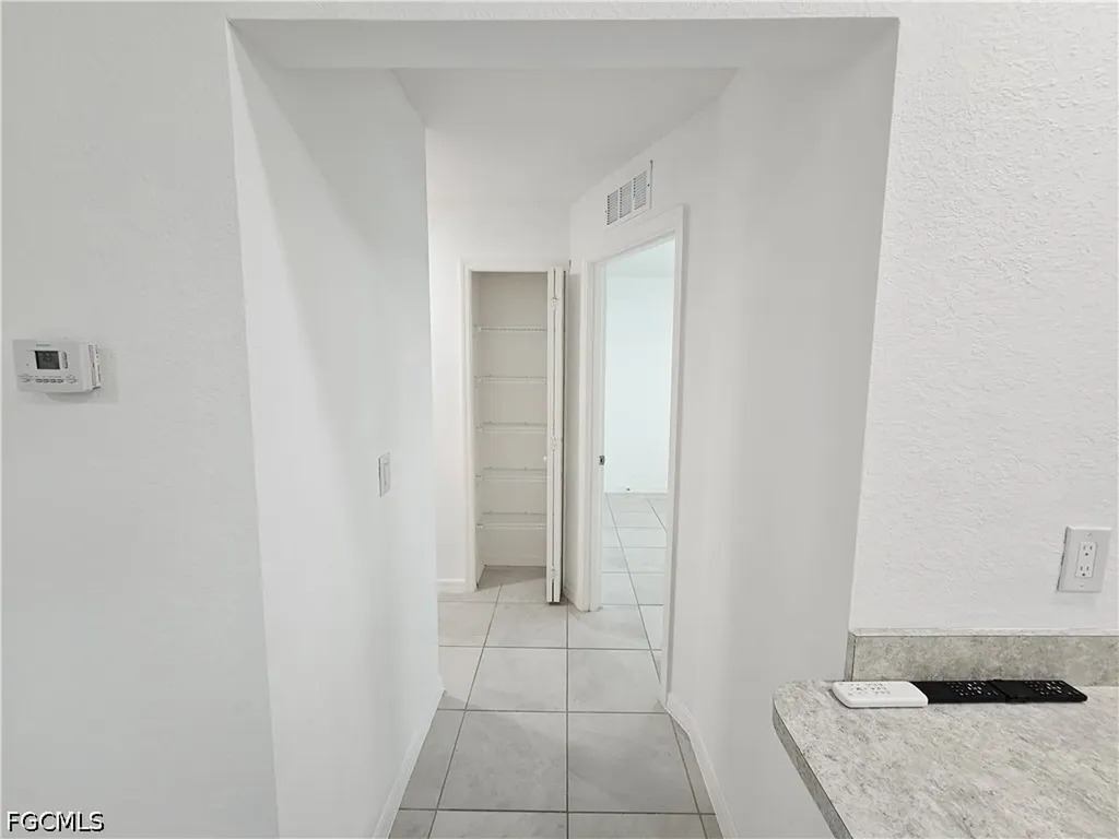 2523 NE 6th Place Cape Coral FL 33909