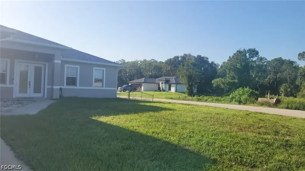 653 Foxchase Drive Lehigh Acres FL 33974