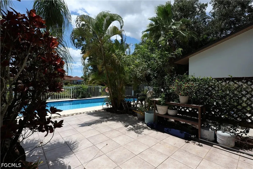 26510 Southern Pines Drive Bonita Springs FL 34135