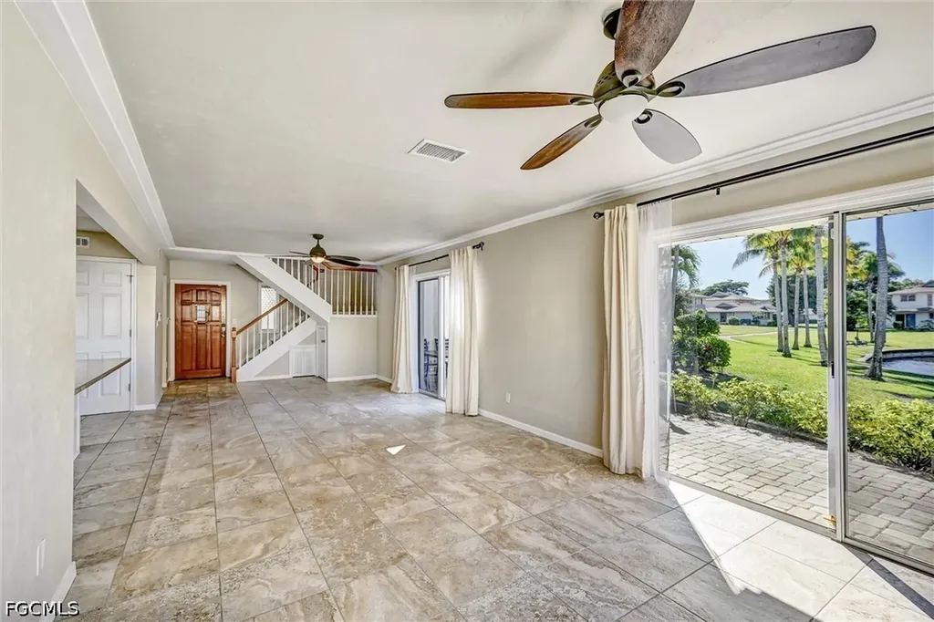 4265 Island Circle Fort Myers FL 33919