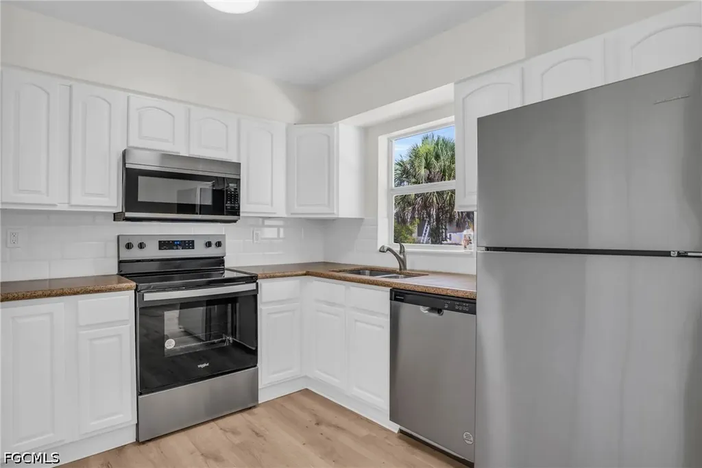 440 6th Avenue Labelle FL 33935