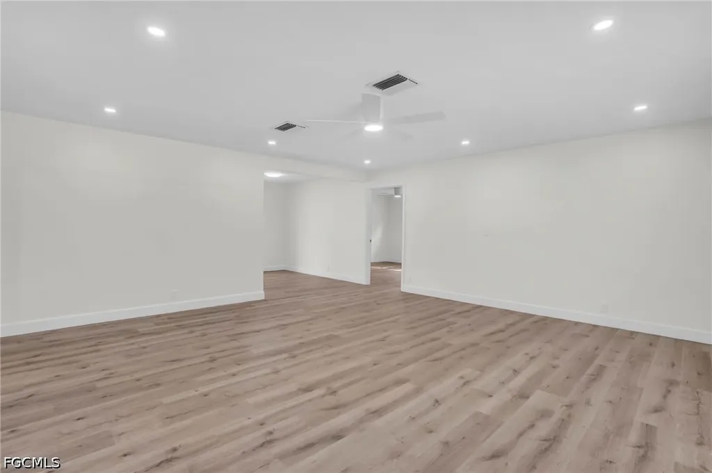 440 6th Avenue Labelle FL 33935
