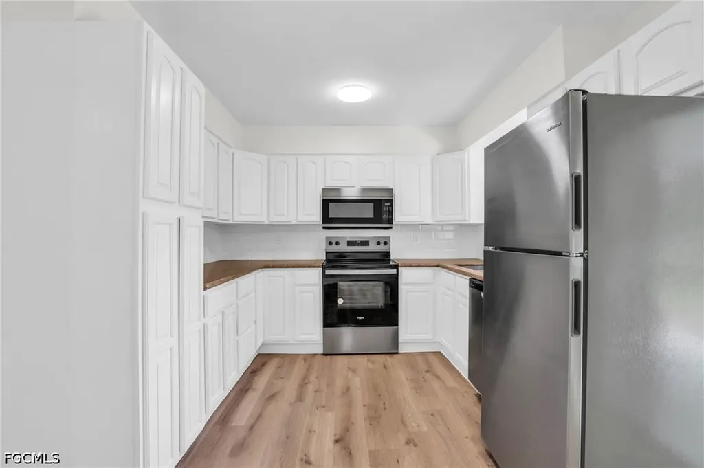 440 6th Avenue Labelle FL 33935