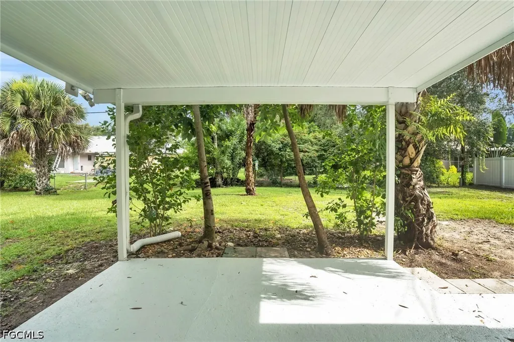 440 6th Avenue Labelle FL 33935