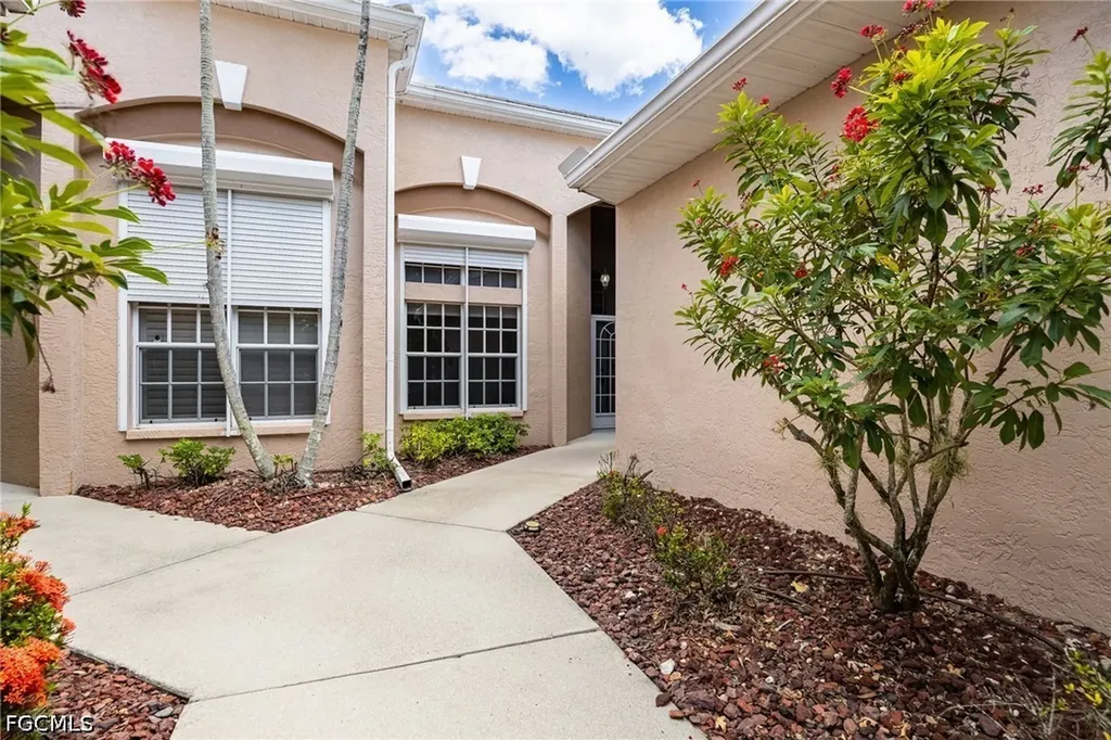 14233 Patty Berg Drive Fort Myers FL 33919