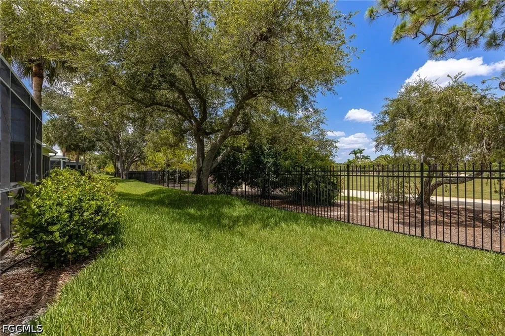 14233 Patty Berg Drive Fort Myers FL 33919