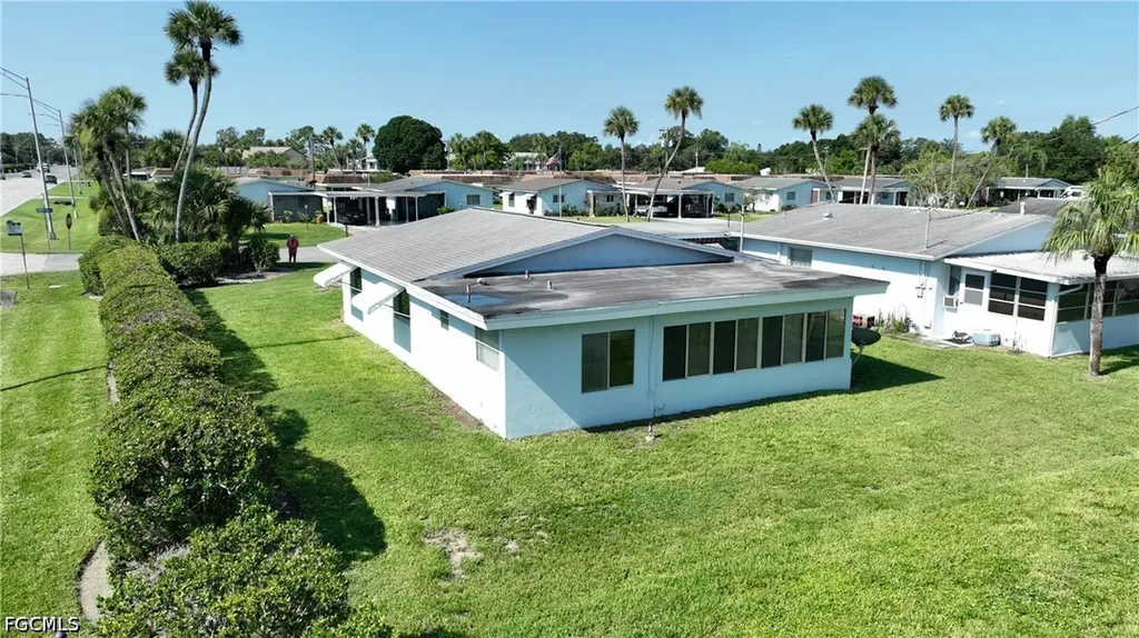 2201 Croton Court Lehigh Acres FL 33936
