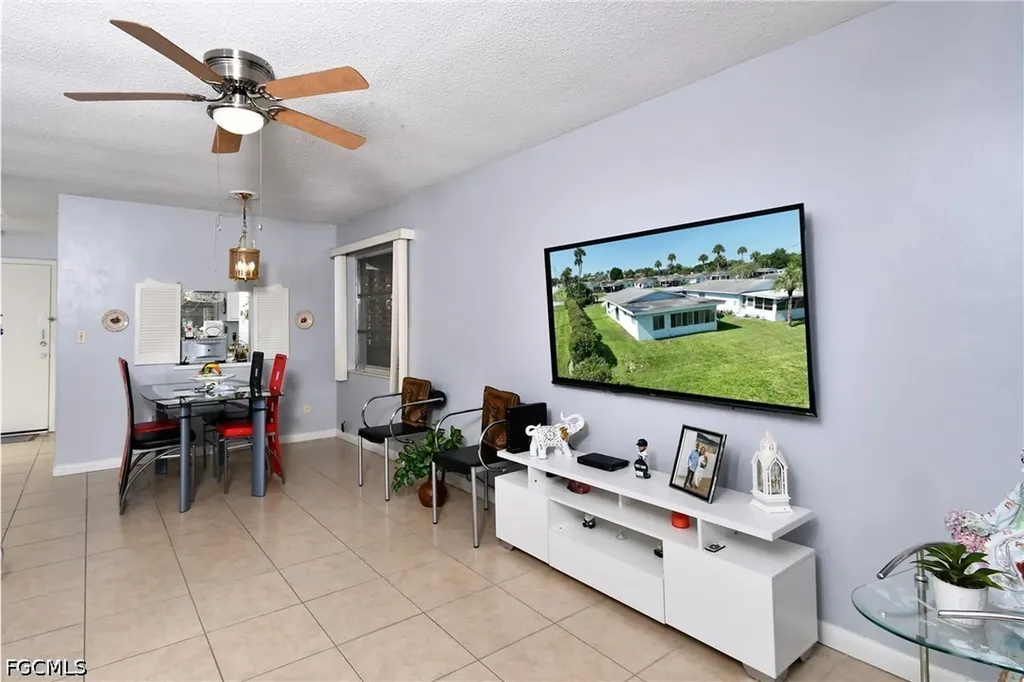 2201 Croton Court Lehigh Acres FL 33936