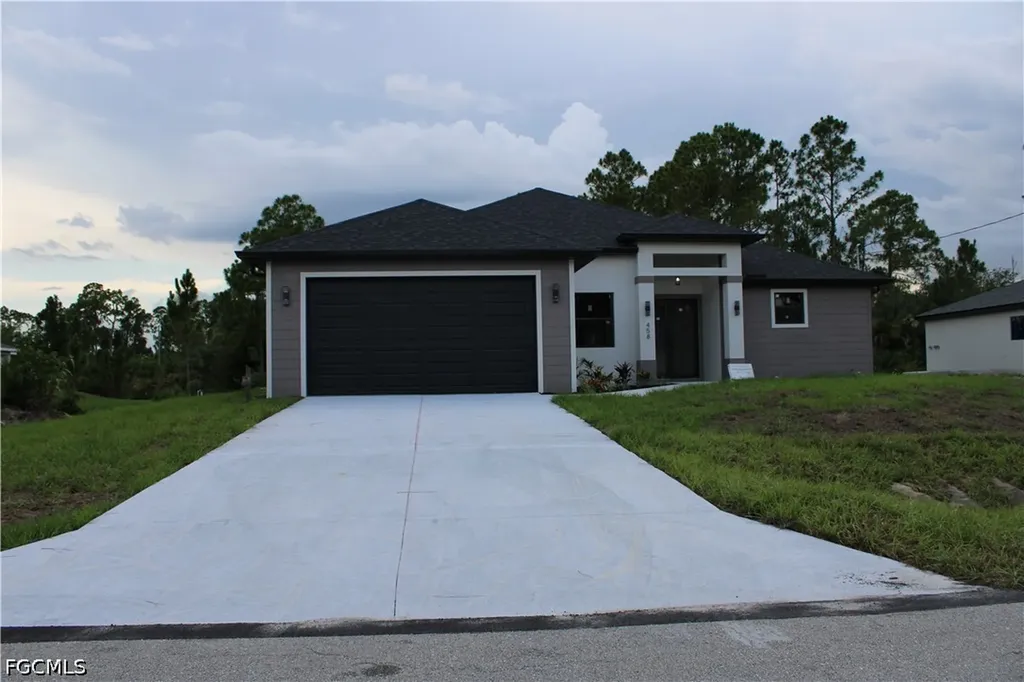 458 Windsor Avenue S Lehigh Acres FL 33974
