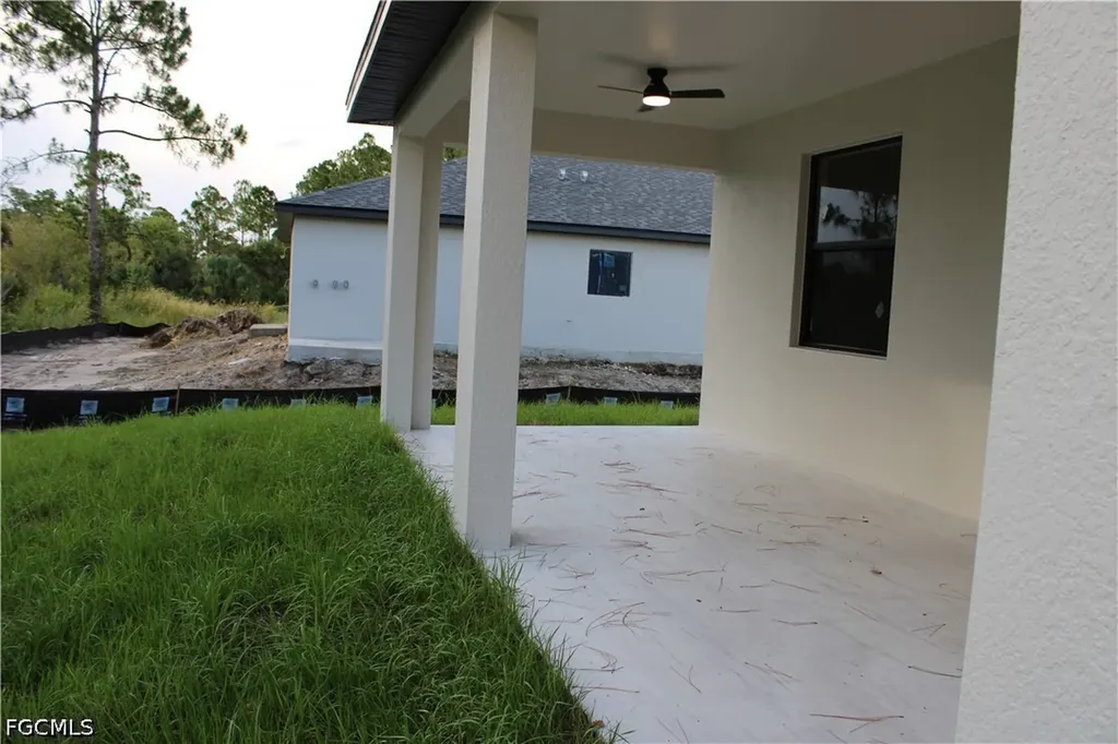 458 Windsor Avenue S Lehigh Acres FL 33974