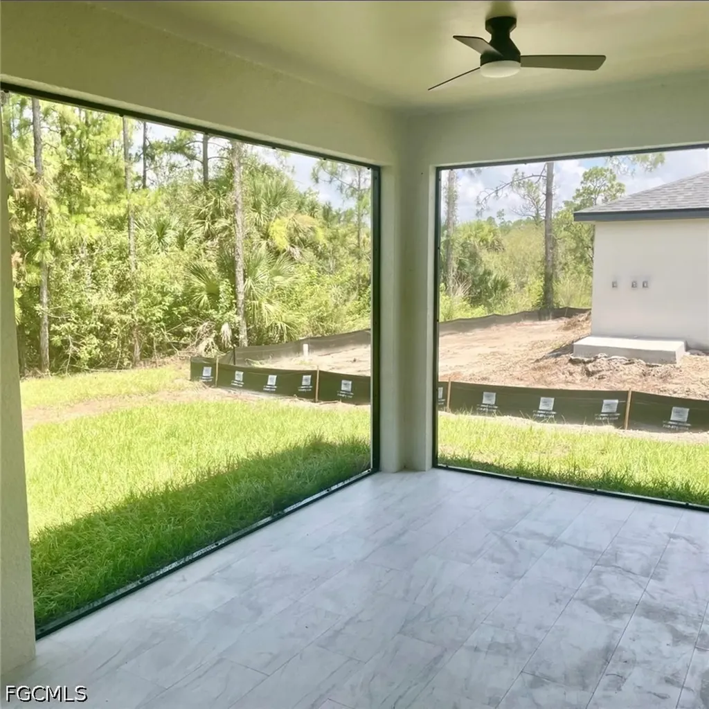 458 Windsor Avenue S Lehigh Acres FL 33974