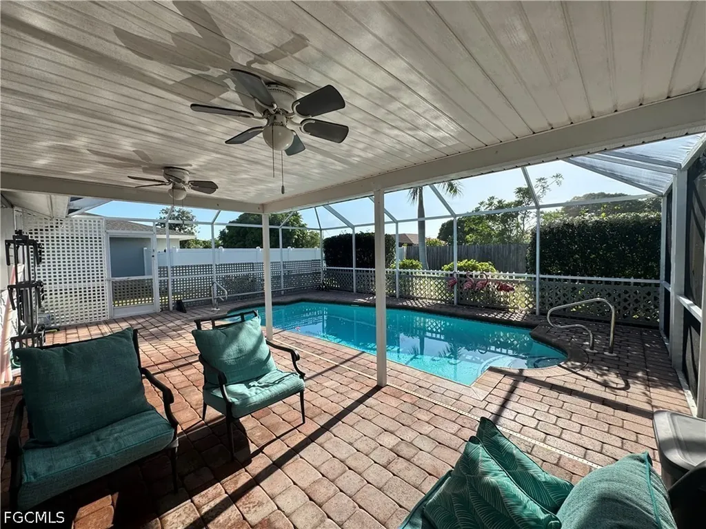 1027 SE 17th Avenue Cape Coral FL 33990