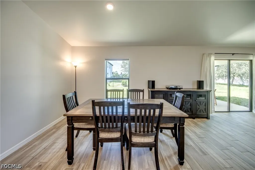 1236 NW 18th Terrace Cape Coral FL 33993