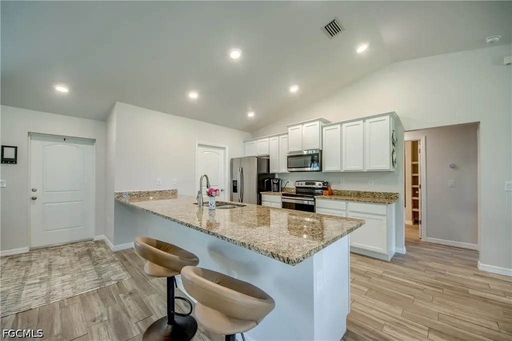 1236 NW 18th Terrace Cape Coral FL 33993