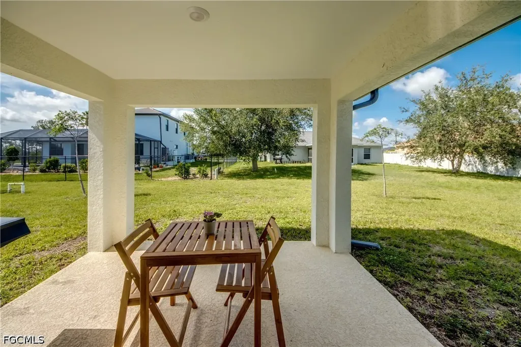 1236 NW 18th Terrace Cape Coral FL 33993