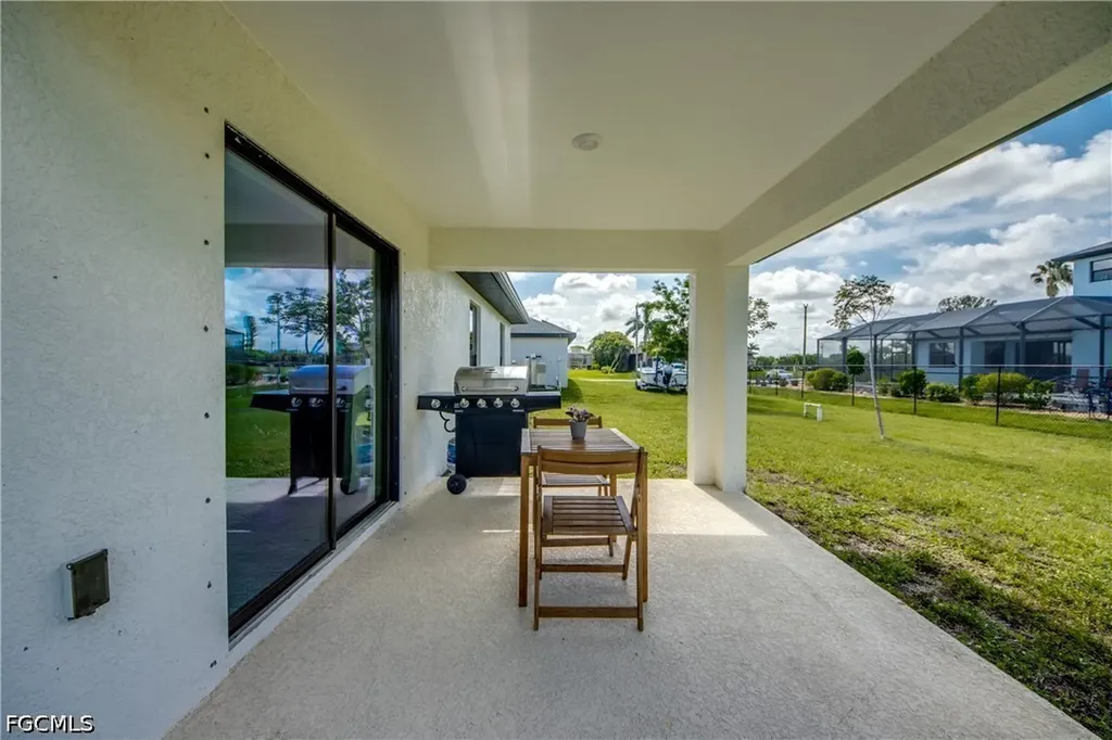 1236 NW 18th Terrace Cape Coral FL 33993