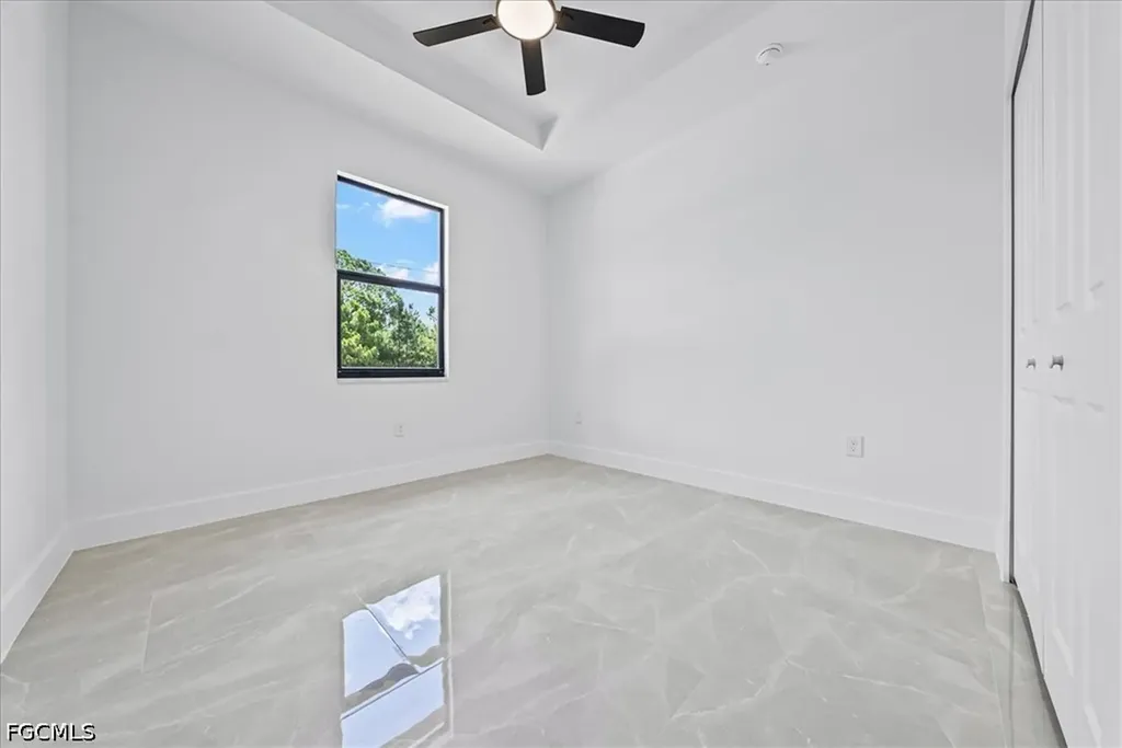 2129/2131 Fairway Drive Lehigh Acres FL 33973