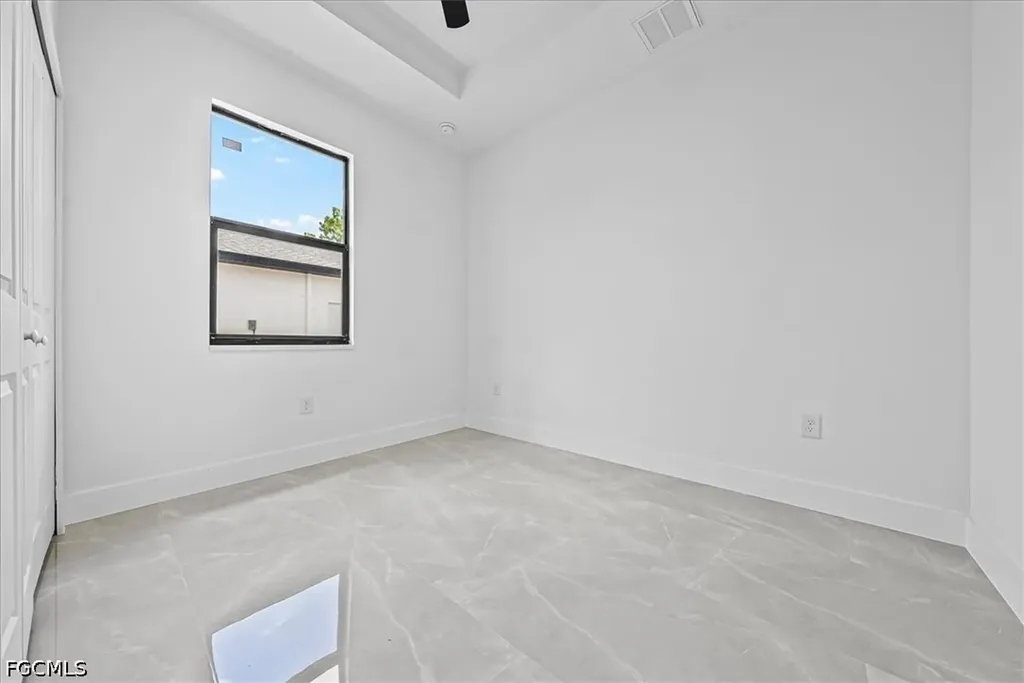 2129/2131 Fairway Drive Lehigh Acres FL 33973