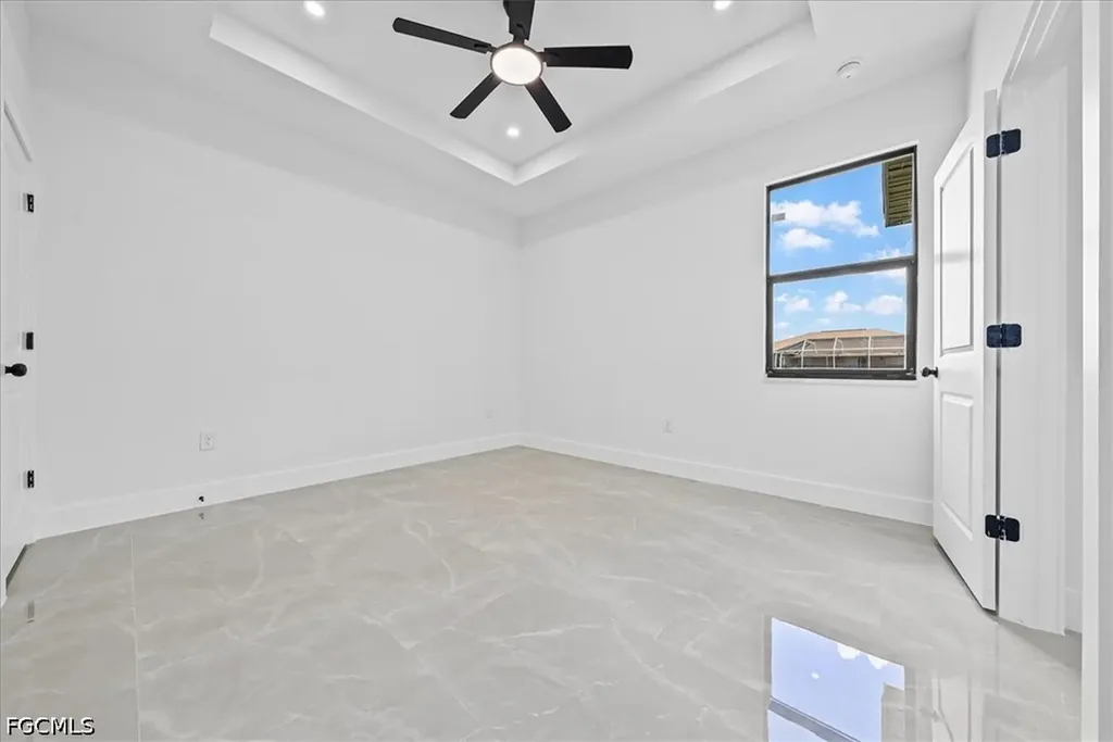 2129/2131 Fairway Drive Lehigh Acres FL 33973