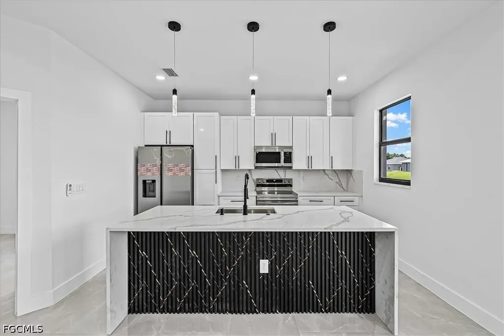 2129/2131 Fairway Drive Lehigh Acres FL 33973