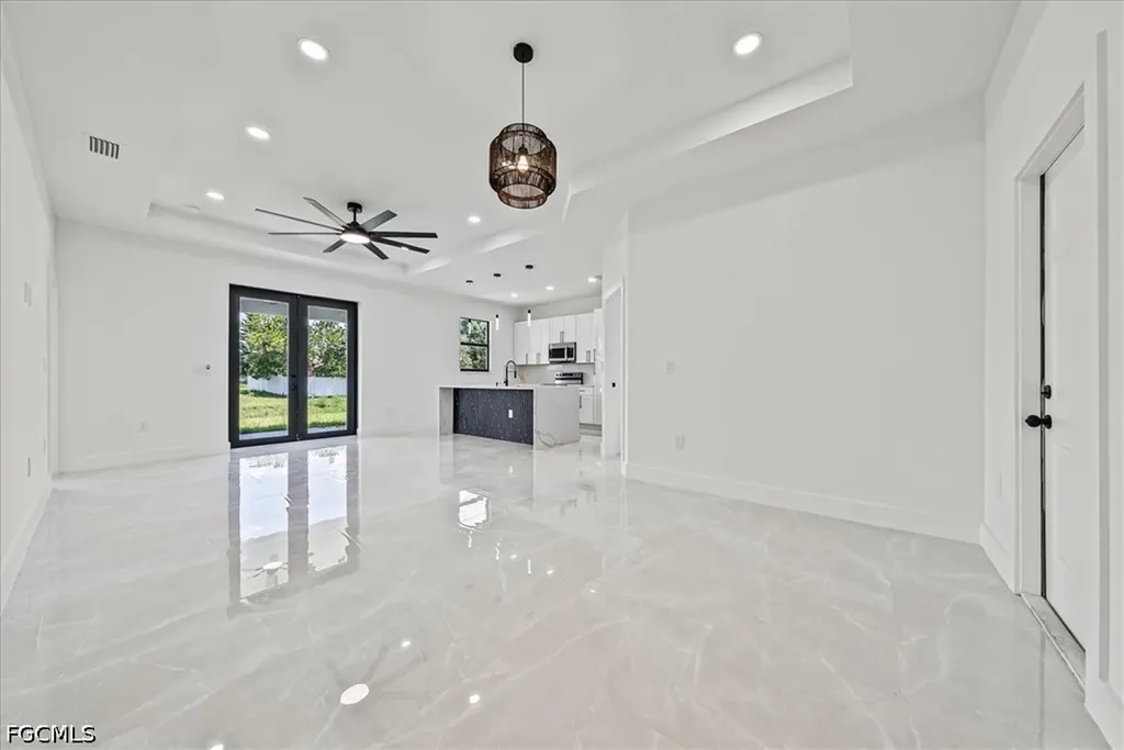 2129/2131 Fairway Drive Lehigh Acres FL 33973