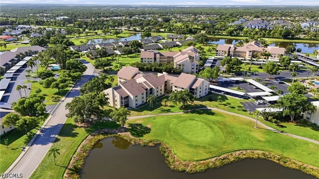 Fort Myers FL, 13240 White Marsh Lane, Unit 8