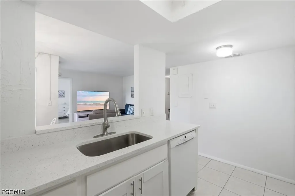 13240 White Marsh Lane Fort Myers FL 33912
