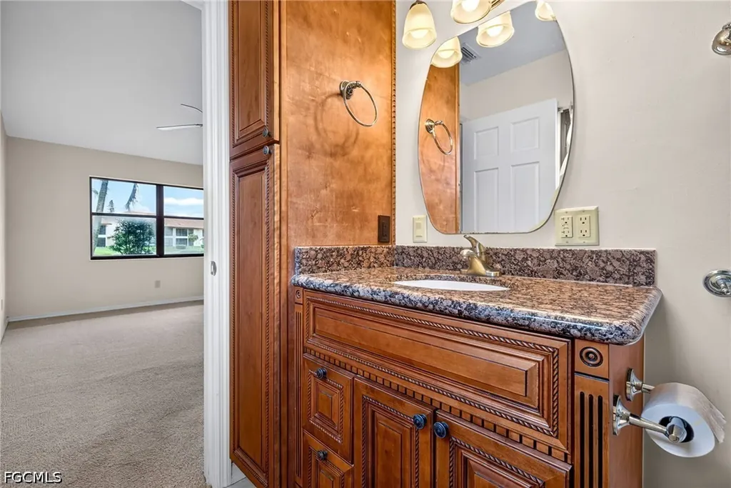 13235 Oak Hill Loop Fort Myers FL 33912