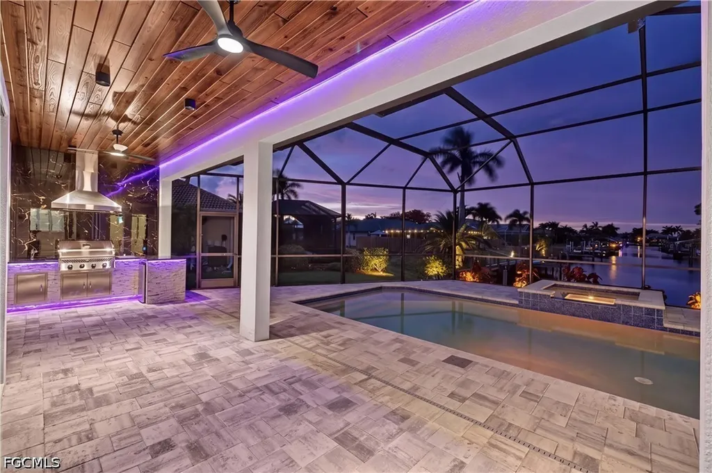 2201 Beach Parkway W Cape Coral FL 33914