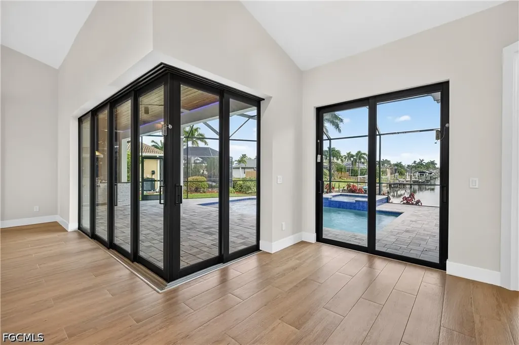 2201 Beach Parkway W Cape Coral FL 33914